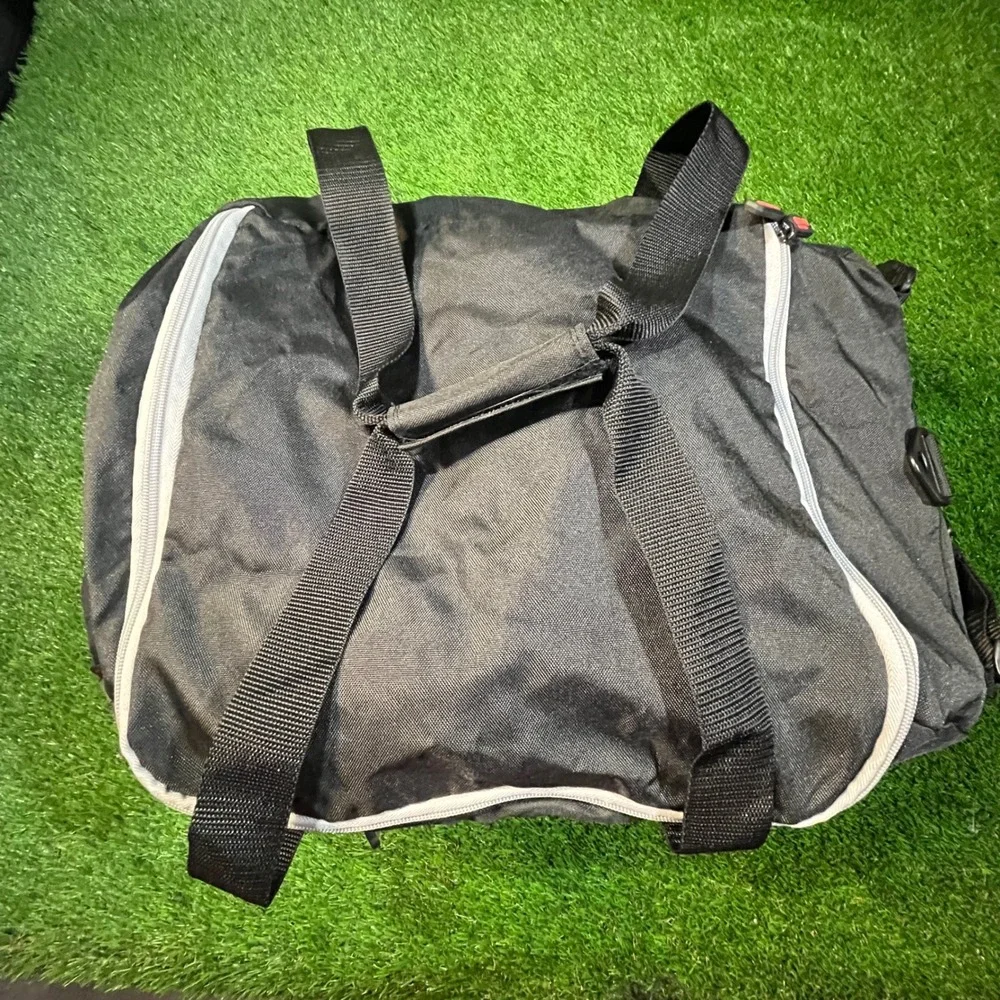 Dallas Cowboys‎ Mojo Licensing Rolling Duffle Bag Black NFL Travel Gym Star Logo